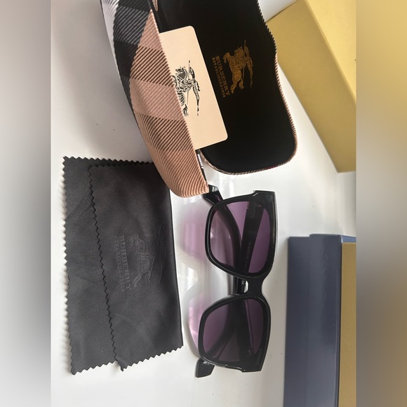 Burberry | Accessories | Burberry Sunglasses | Poshmark display picture 1